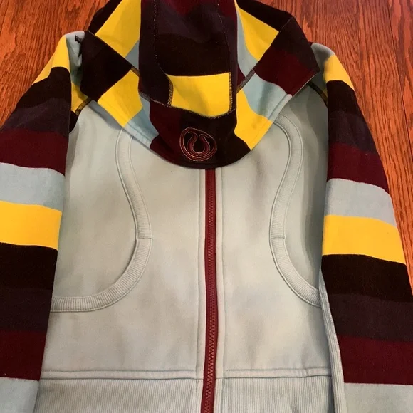 Lululemon jacket - Picture 2 of 4